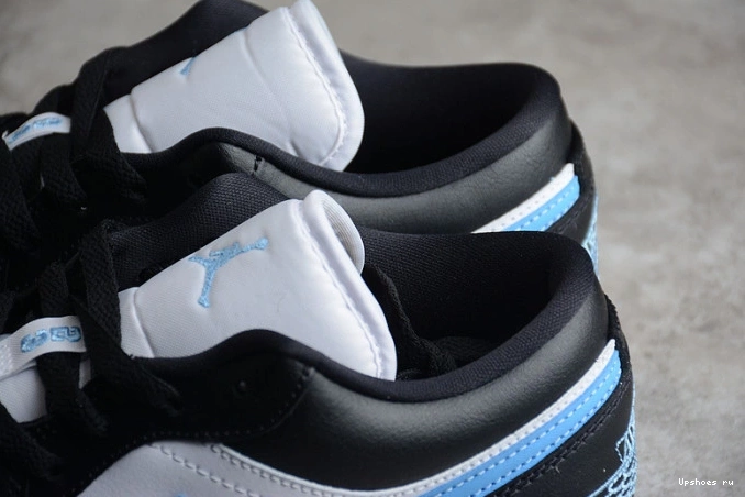 Low Jordan Blue (W) DC0774-041 White  1 Black University 0307